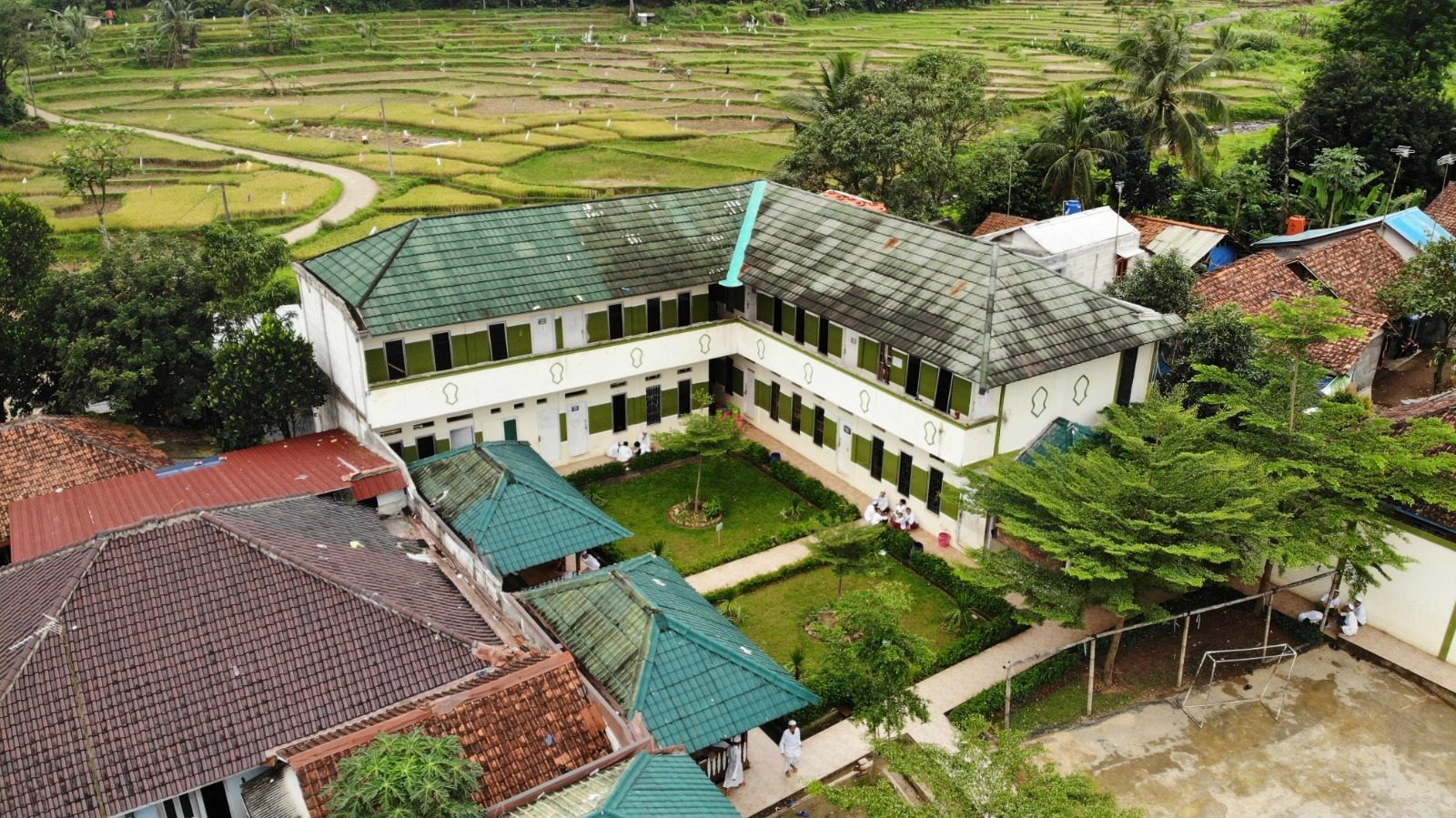 Kurikulum yang terukur, lulusan yang siap mengabdi.